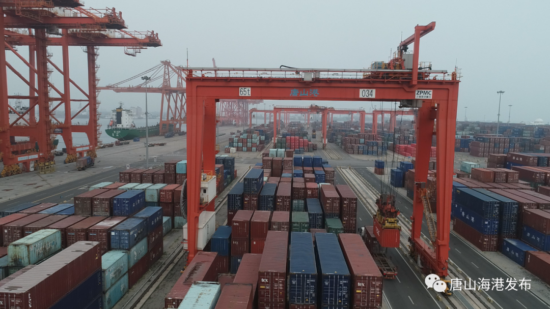 什么是集装箱物流和集装箱贸易 50047837_e640e7fc-cb03-4fa8-a3bd-21aa04b983aecopy.png