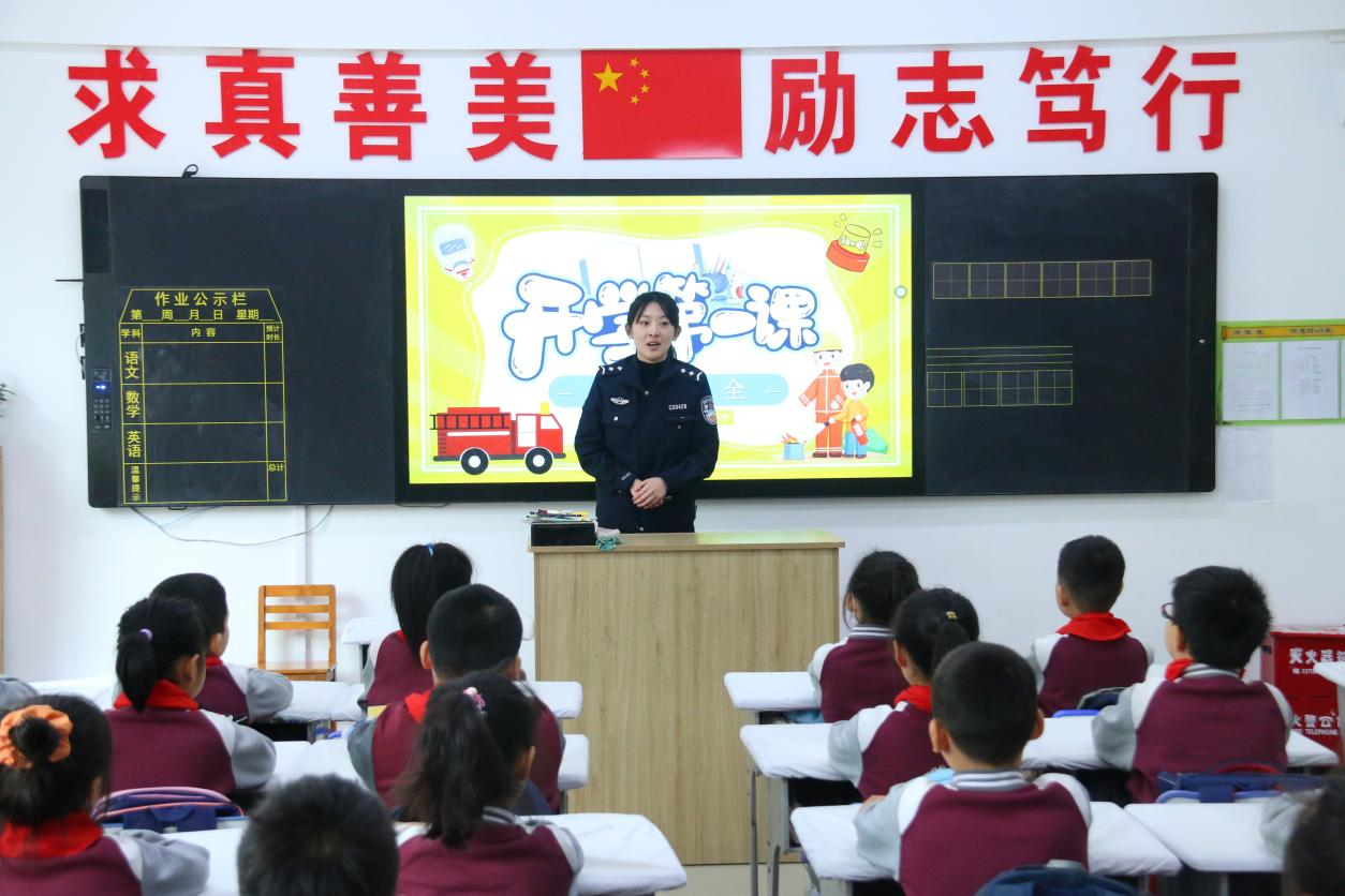 50309933_6d4fed5d-9a55-475b-b1b3-d944aede7286copy.png