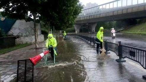 强降雨来袭 唐山市主要河道未出现险情