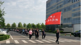 唐山高新区：健步春风里 共绘产城融合新图景