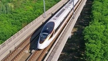 “轨道上的京津冀”不断提速，往返京唐更便捷—— 他们的双城生活