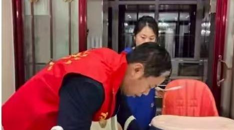 遵化：主动走访问需 社区服务“送上门”