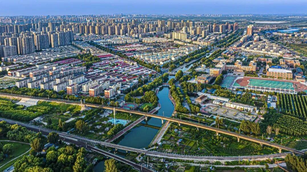 “空地联动”立体宣教 丰南多部门联合开展交通安全劝导宣教活动