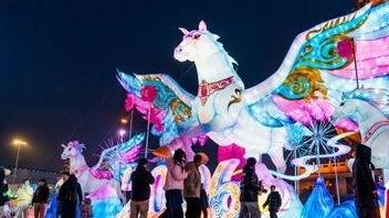 3月5日，2026唐山南湖春节灯会暂停营业