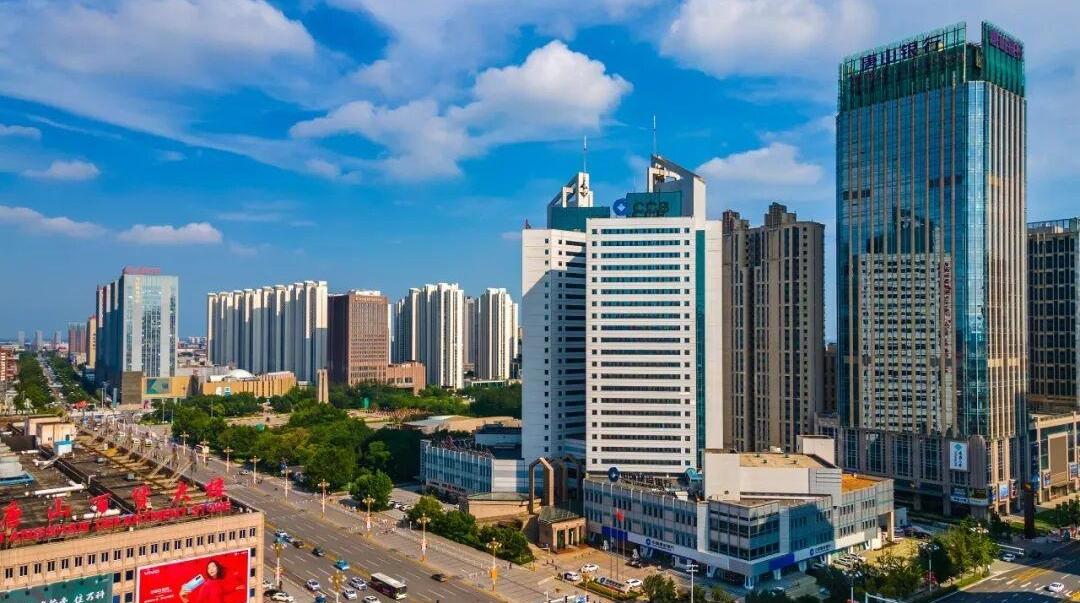 让城市更有温度、更有品质、更有活力！唐山干部群众深入学习贯彻习近平总书记重要讲话和全国两会精神