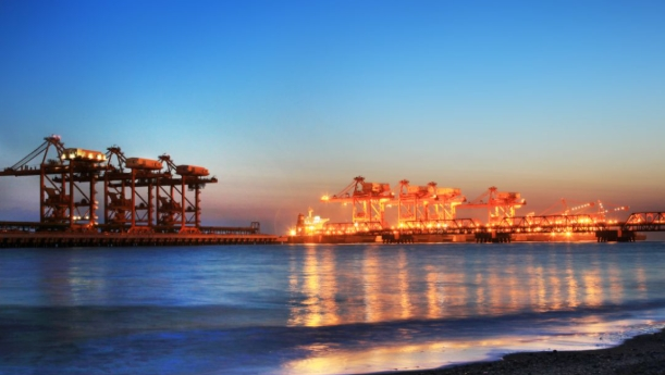 唐山50余个智慧港口项目建成投用