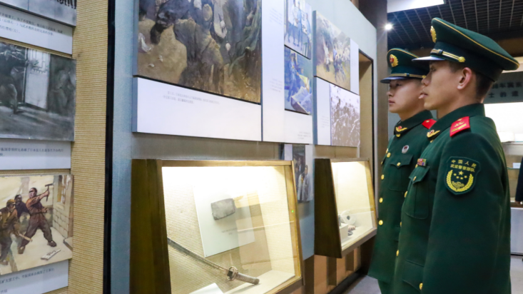 清明缅忠魂 铭志寄哀思——唐山海警局执法员赴冀东烈士陵园开展祭扫活动