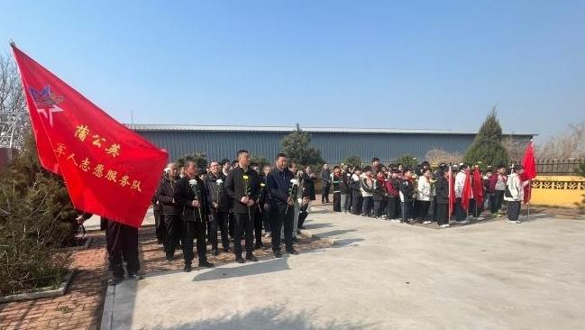 乐亭开展散葬烈士墓修缮保护行动