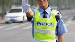 交警走进外卖企业 为“骑士”拧紧交通“安全阀”