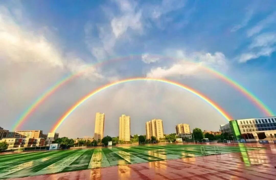 看！雨后唐山迎来“双彩虹”